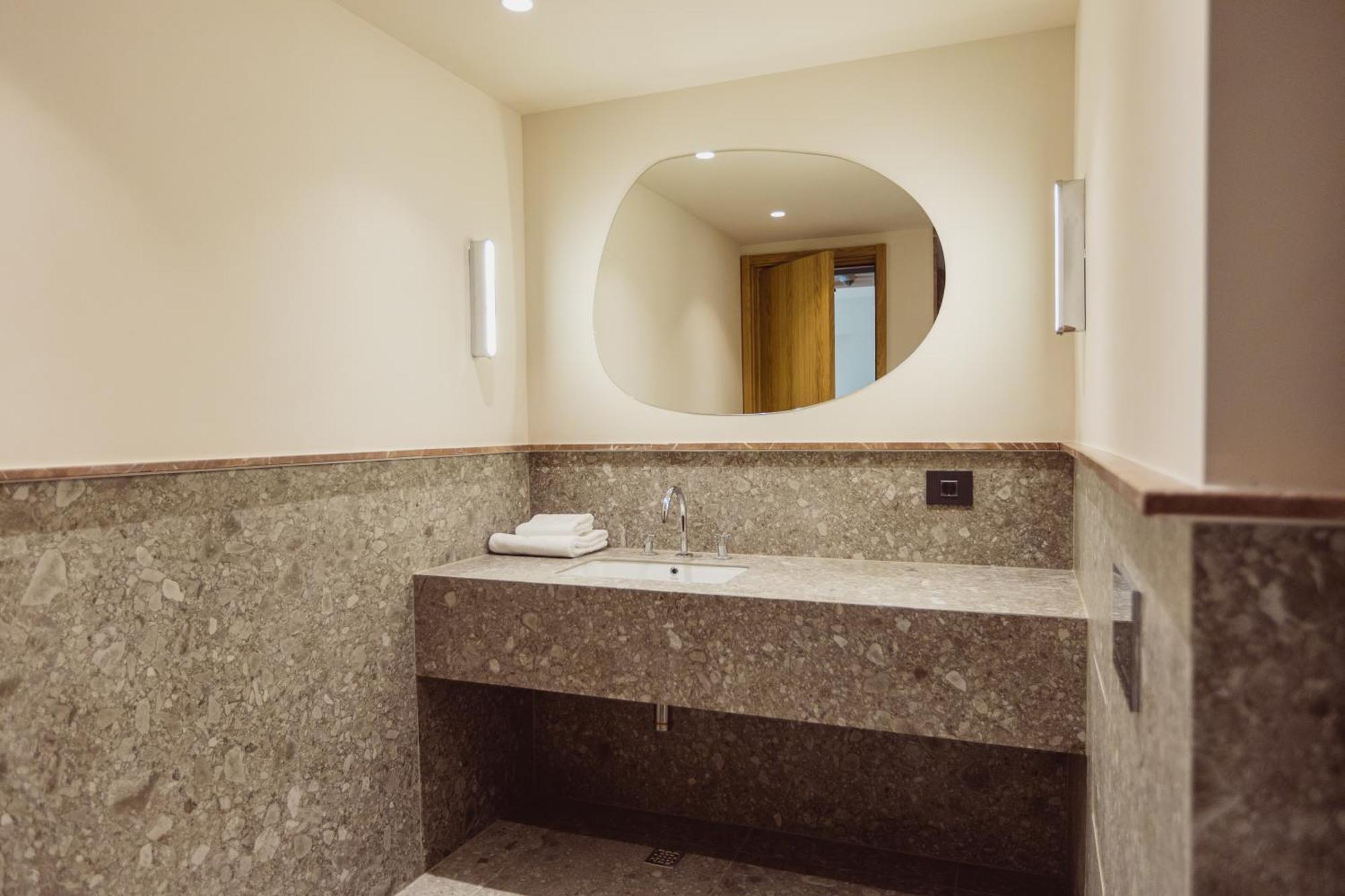 Aparthotel Крайова Экстерьер фото